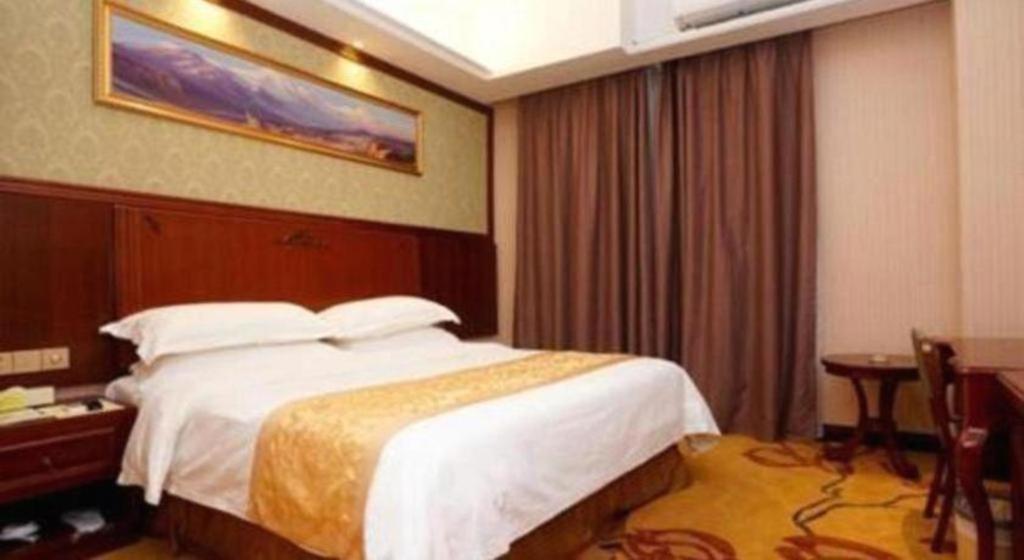 Vienna International Hotel Shanghai Pujiang Dış mekan fotoğraf