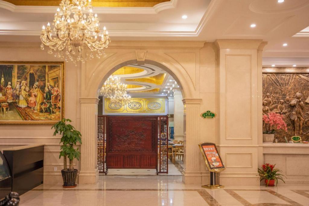 Vienna International Hotel Shanghai Pujiang Dış mekan fotoğraf
